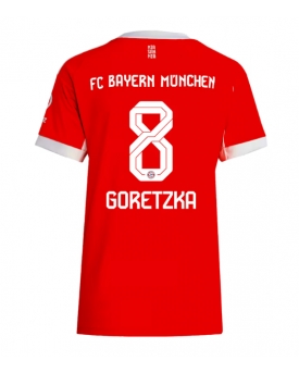 Billige Fotballdrakt Bayern Munich Leon Goretzka #8 Replika Hjemmedrakt Dame 2025-26 Kortermet Billige Fotballdrakt Bayern Munich Leon Goretzka #8 Replika Hjemmedrakt Dame 2025-26 Kortermet